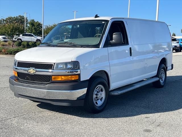 2022 Chevrolet Express Base