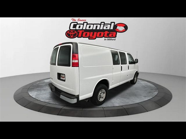 2022 Chevrolet Express Base