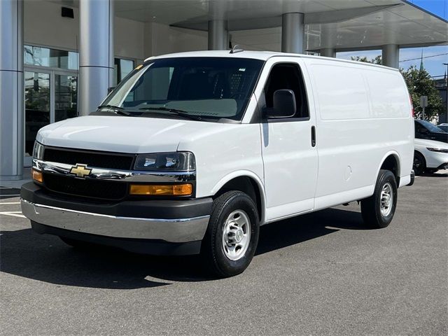 2022 Chevrolet Express Base