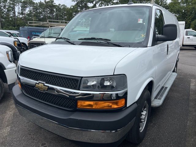 2022 Chevrolet Express Base