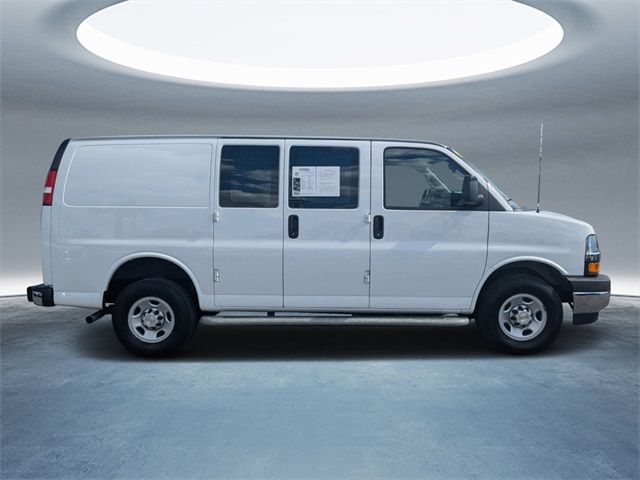 2022 Chevrolet Express Base