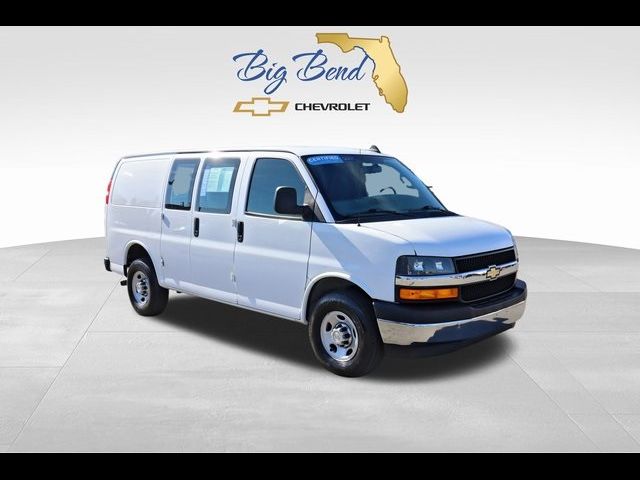 2022 Chevrolet Express Base