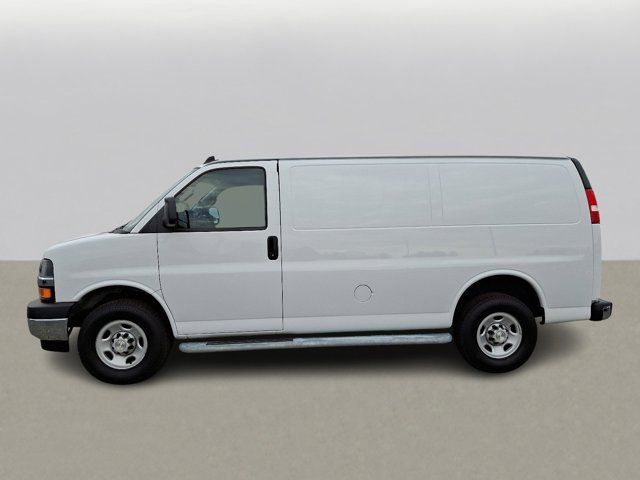 2022 Chevrolet Express Base