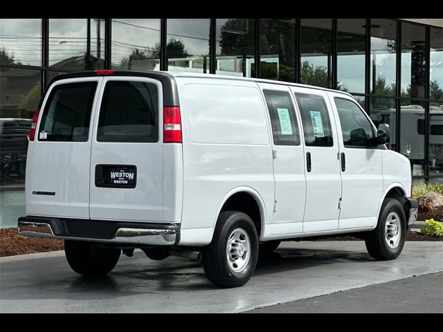 2022 Chevrolet Express Base