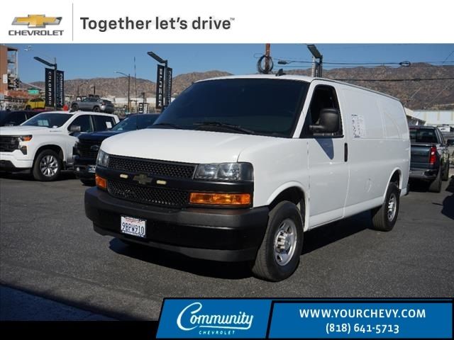 2022 Chevrolet Express Base