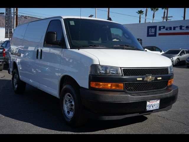 2022 Chevrolet Express Base