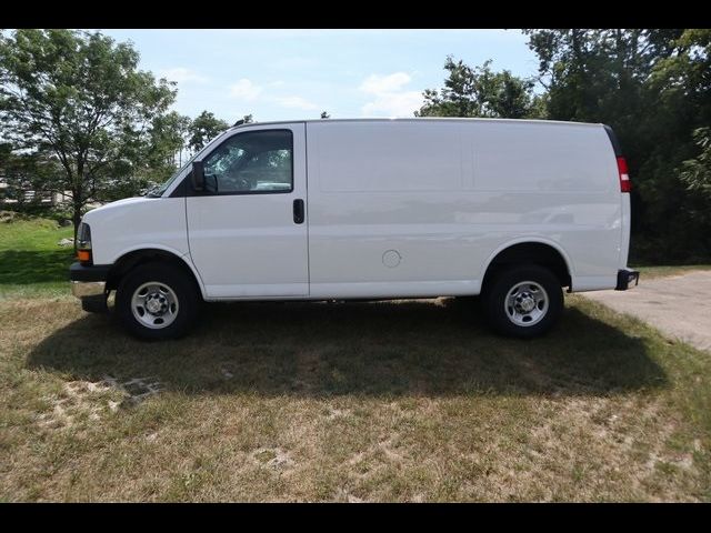 2022 Chevrolet Express Base