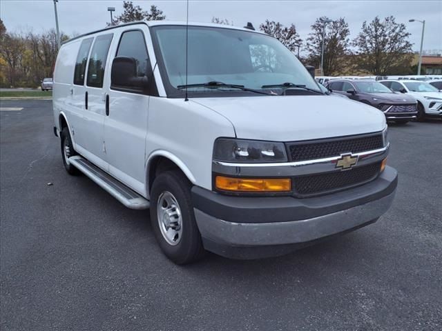 2022 Chevrolet Express Base