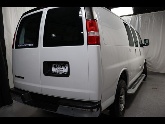 2022 Chevrolet Express Base