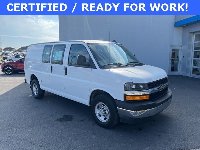 2022 Chevrolet Express Base