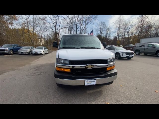 2022 Chevrolet Express Base