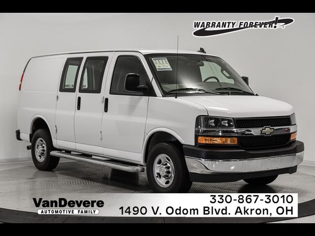 2022 Chevrolet Express Base