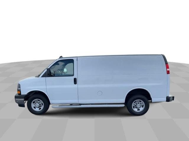 2022 Chevrolet Express Base