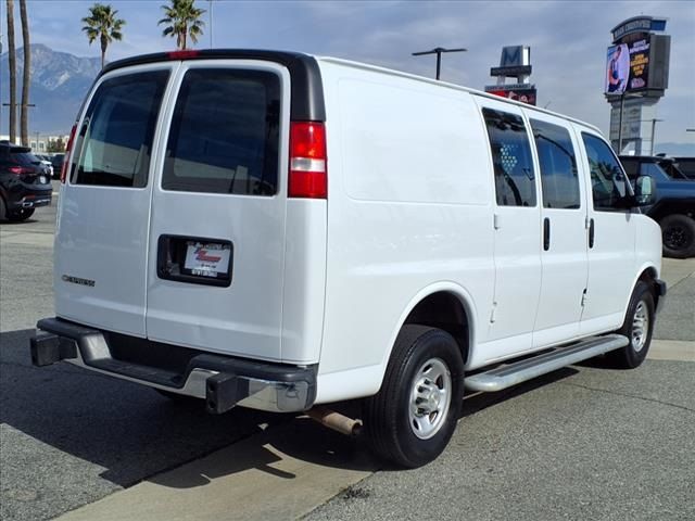 2022 Chevrolet Express Base