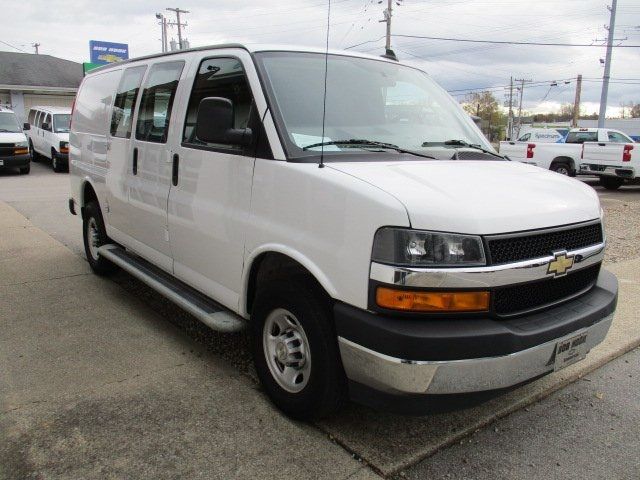 2022 Chevrolet Express Base