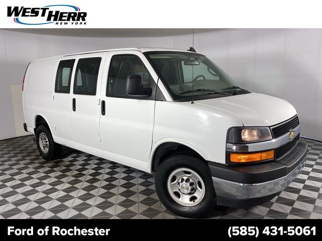 2022 Chevrolet Express Base