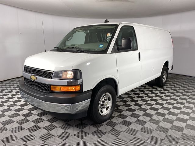 2022 Chevrolet Express Base