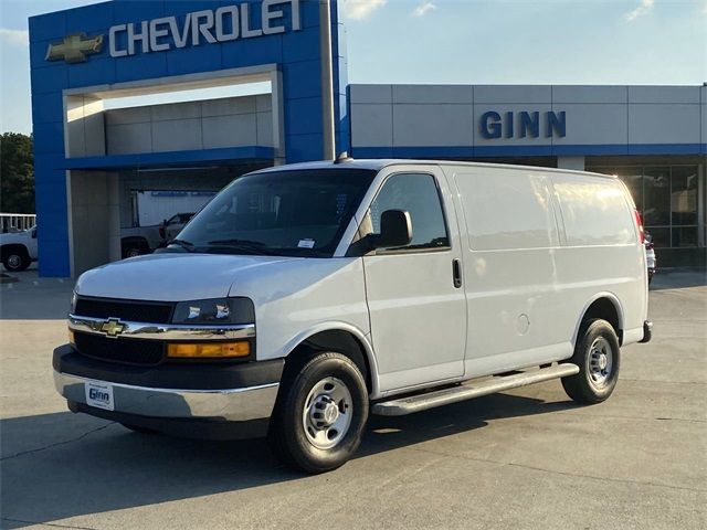 2022 Chevrolet Express Base