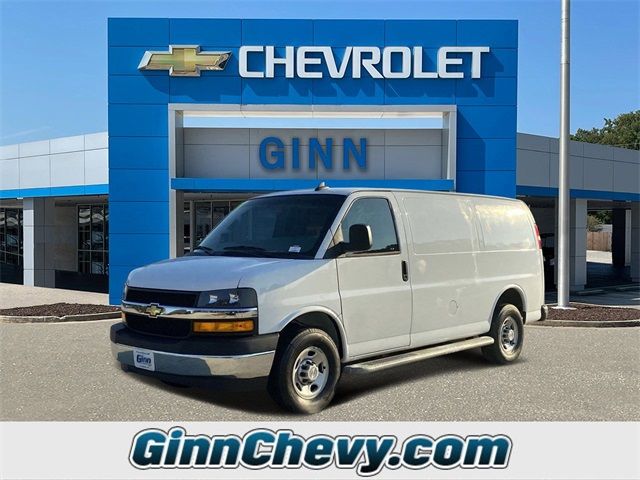 2022 Chevrolet Express Base