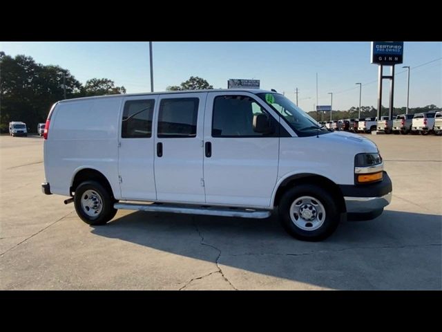 2022 Chevrolet Express Base