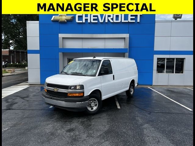 2022 Chevrolet Express Base