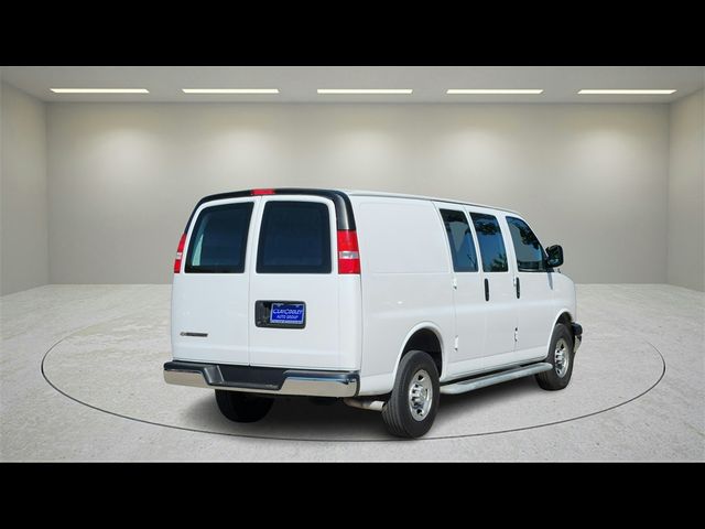 2022 Chevrolet Express Base