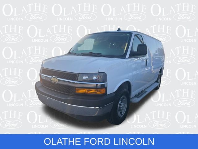 2022 Chevrolet Express Base