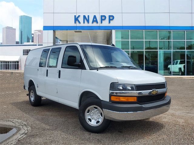 2022 Chevrolet Express Base