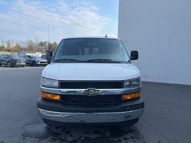 2022 Chevrolet Express Base