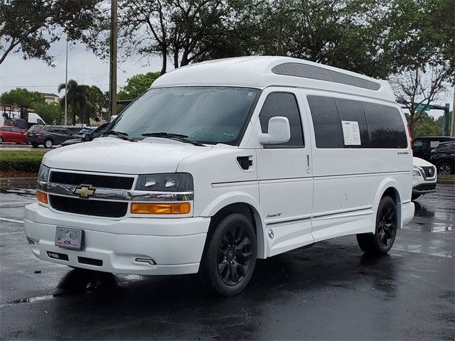 2022 Chevrolet Express Base