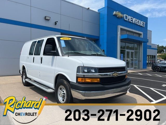 2022 Chevrolet Express Base