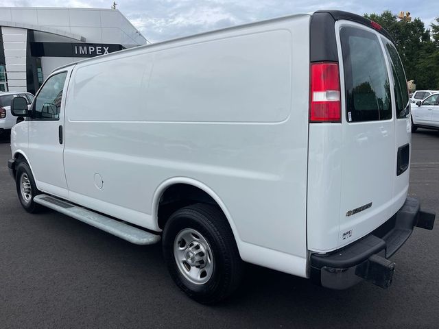 2022 Chevrolet Express Base