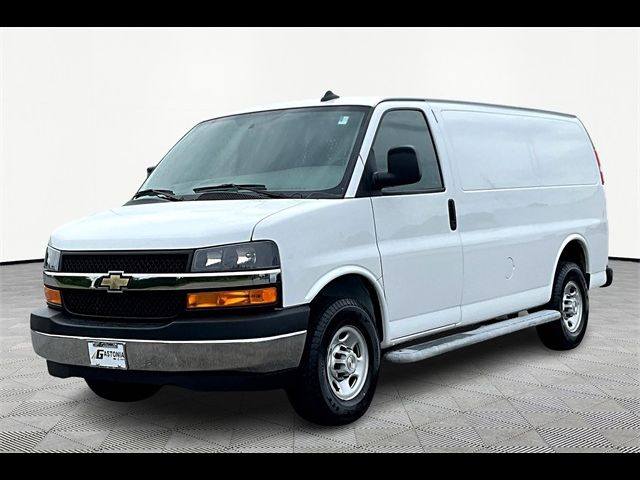 2022 Chevrolet Express Base