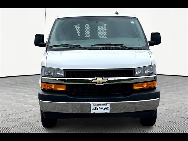 2022 Chevrolet Express Base