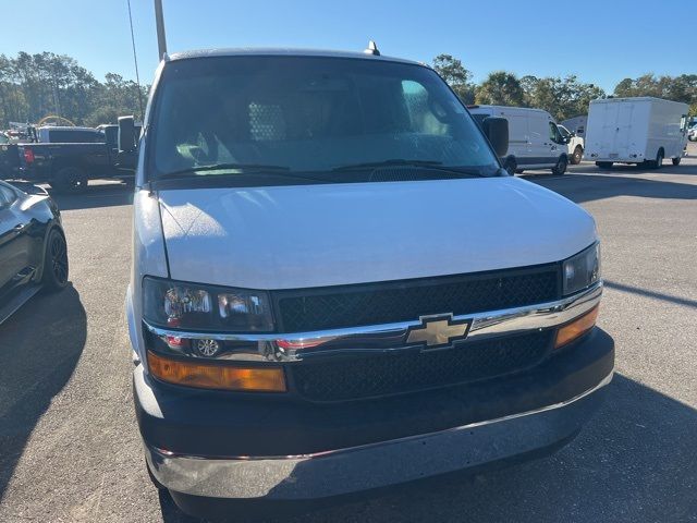 2022 Chevrolet Express Base