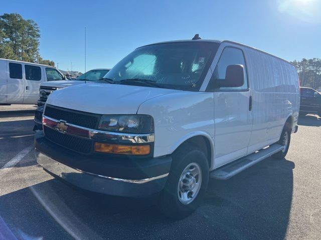 2022 Chevrolet Express Base