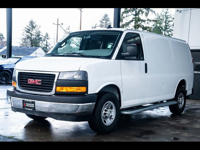 2022 Chevrolet Express Base