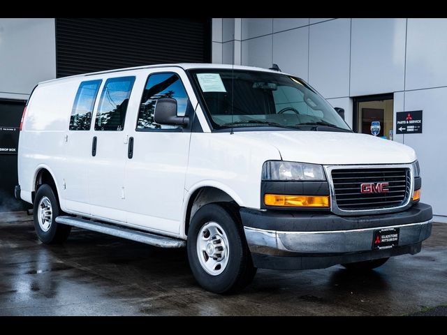 2022 Chevrolet Express Base