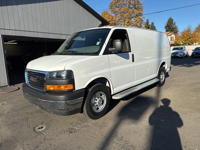 2022 Chevrolet Express Base