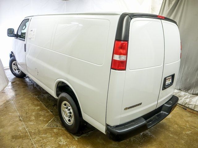 2022 Chevrolet Express Base