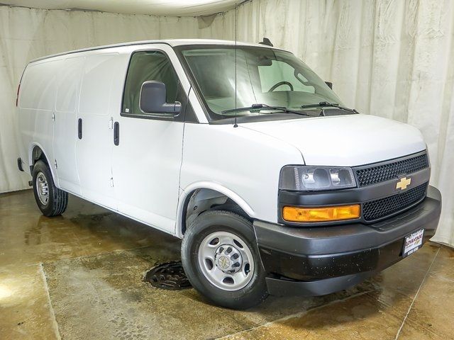 2022 Chevrolet Express Base