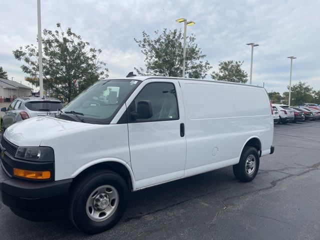 2022 Chevrolet Express Base