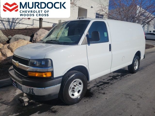 2022 Chevrolet Express Base