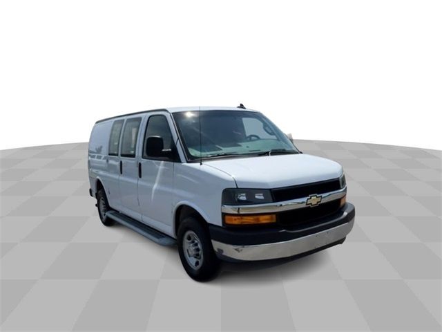 2022 Chevrolet Express Base