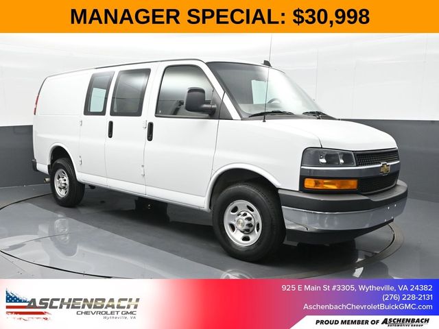 2022 Chevrolet Express Base