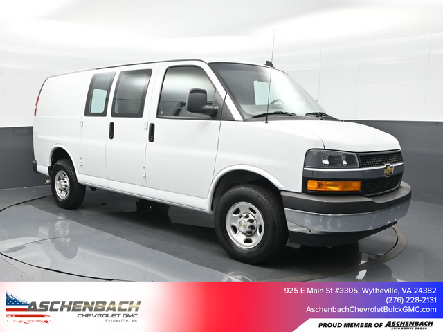 2022 Chevrolet Express Base