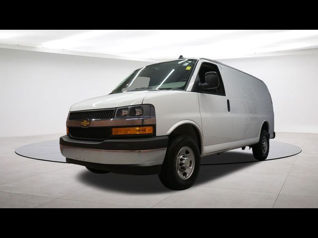 2022 Chevrolet Express Base