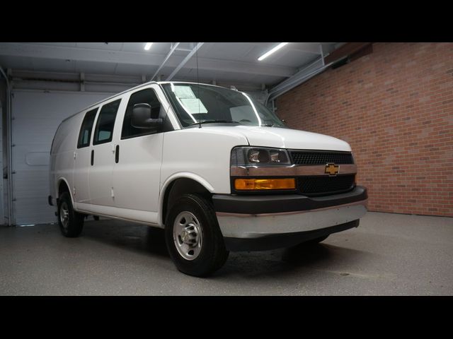 2022 Chevrolet Express Base