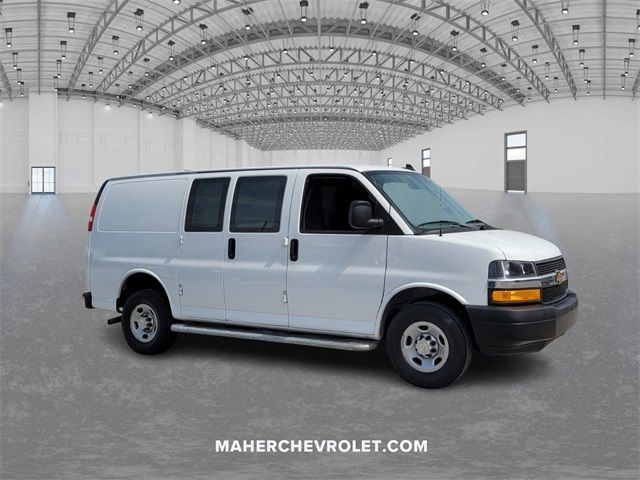 2022 Chevrolet Express Base