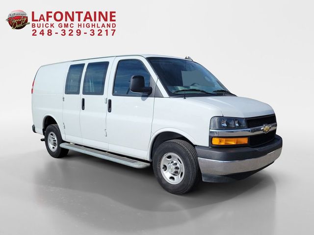 2022 Chevrolet Express Base